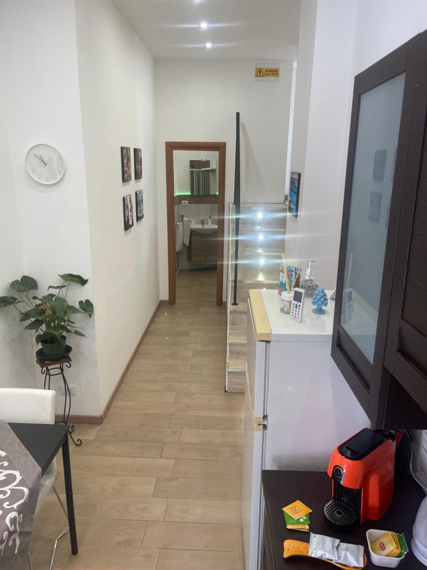 Appartamento Stazione Centrale Palermo Bagian luar foto